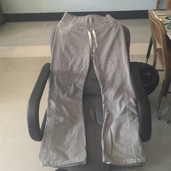 Lululemon classic sweat pants