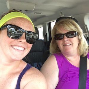 Meet your Posher, Denise