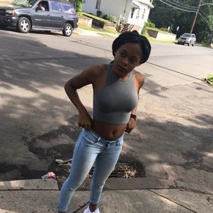 Meet your Posher, Nina