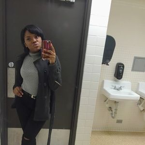 Meet your Posher, Celeste