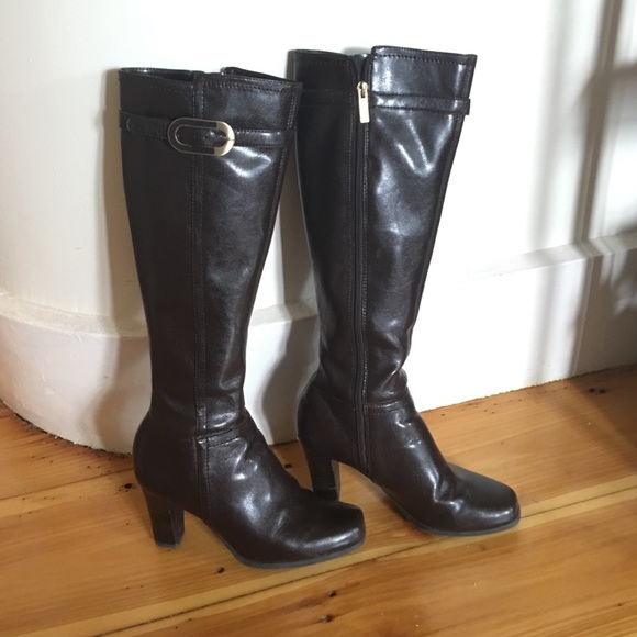 Franco Sarto boots size 6 dark brown