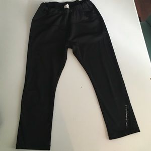 Medium Lorna Jane workout Capri leggings