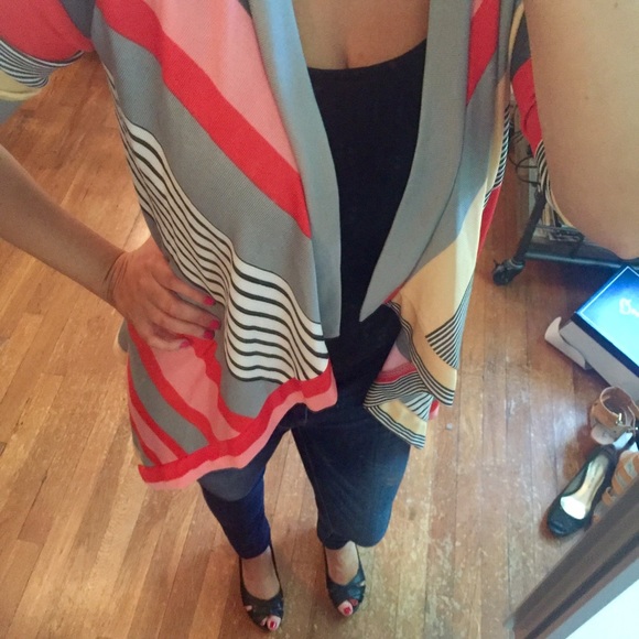 Open front multi color cardigan Small