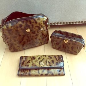 Tory Burch Cosmetic 3 piece set