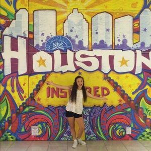 Meet your Posher, Catherine