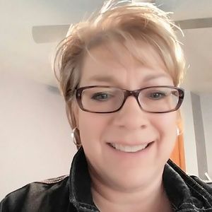 Meet your Posher, Brenda