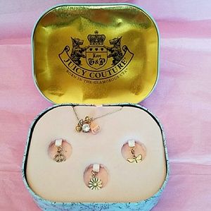 Juicy Couture charm necklace +1 Xtra charm