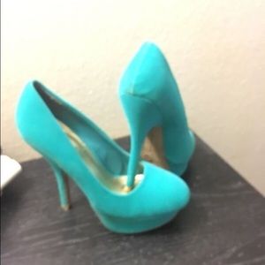 Teal heels