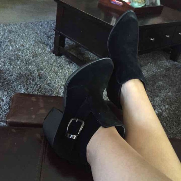 🔴SOLD🔴MI.im WOMEN BOOTIES - Picture 3 of 4