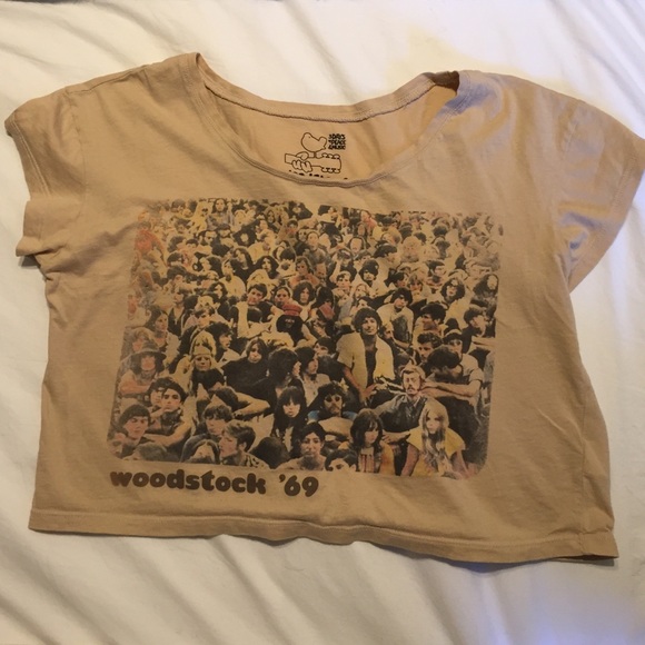 Woodstock '69 Crop Top Tee