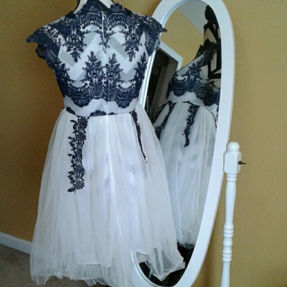 NWT beautiful blue Whitwell tulle dress sz jr7 - Picture 4 of 4