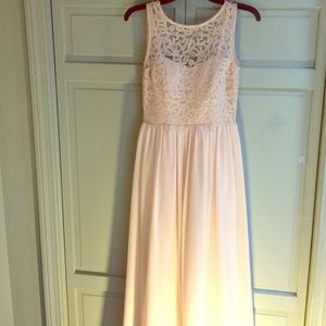 Gorgeous, off white, lace dress!