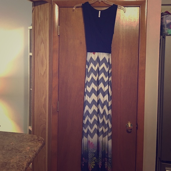 Maxi dress