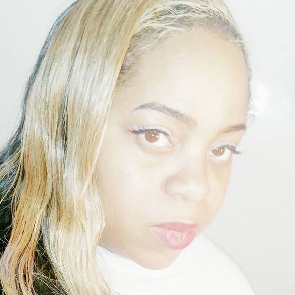 Meet your Posher, Trasi - Picture 1 of 1