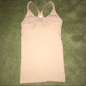 NWOT lulu lemon ebb to the street tank