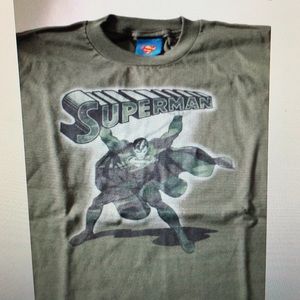 3 brand new Marvel/Superhero t-shirts