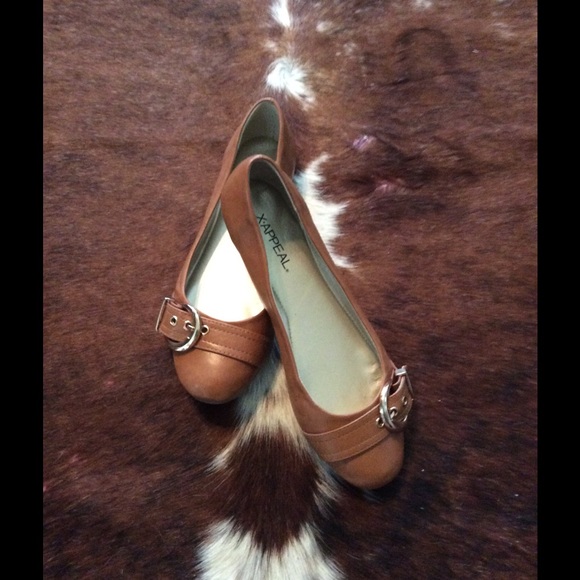 Casual flats