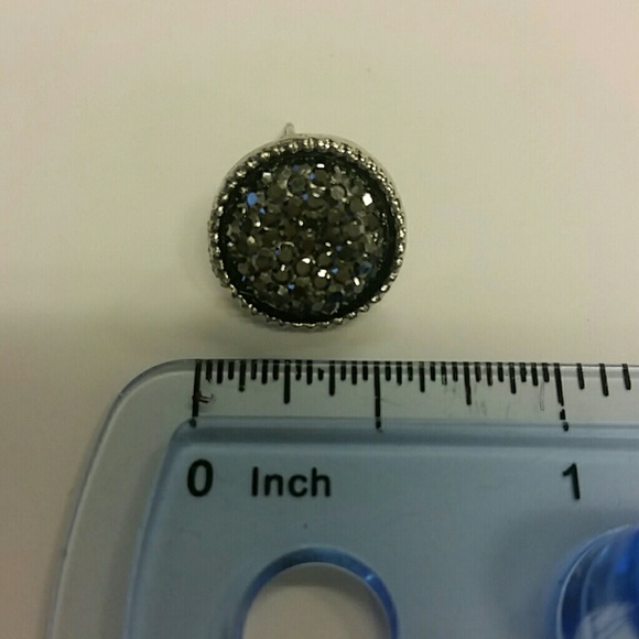 Hematite Caviar Earrings - Picture 3 of 3