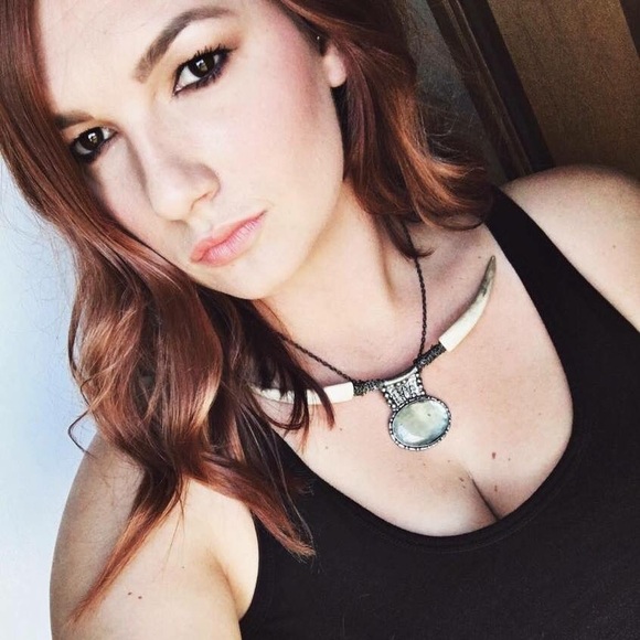 Meet your Posher, Tiffanee