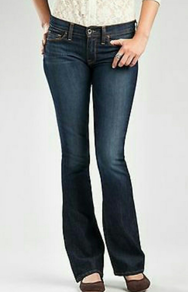 Lucky Brand Sofia boot jeans 4 or 27