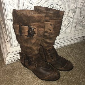 Two Lips Warrior boot