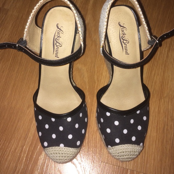 Lucky brand wedges - Picture 3 of 4