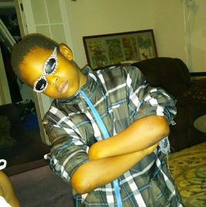 Meet your Posher, Mabinty