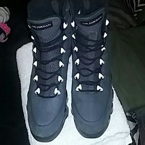 Antracite 9's Jordan