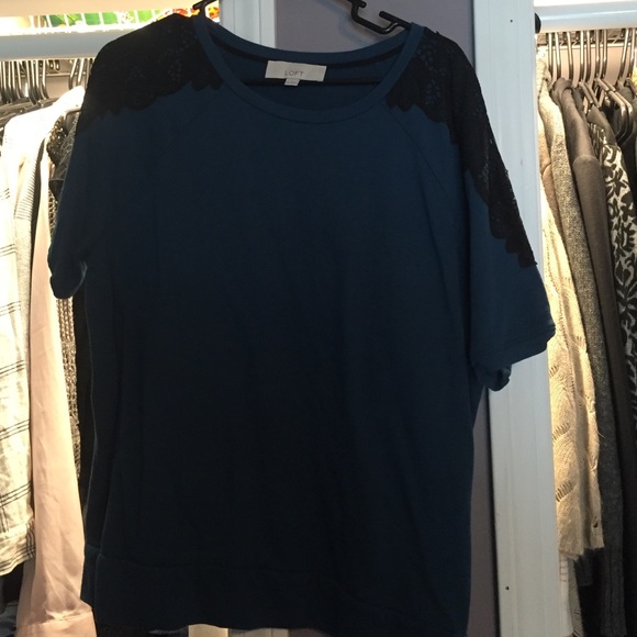 Loft short sleeve sweatshirt