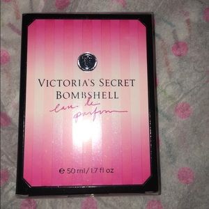 Victoria Secret Bombshell Eau Da Parfum