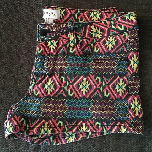 Aztec print shorts