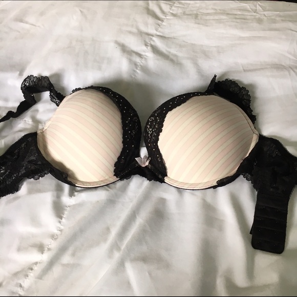 32dd bra - Picture 1 of 4