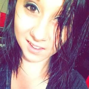 Meet your Posher, Mollee