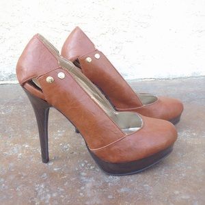 BROWN PLATFORM PUMPS