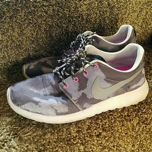 Camouflage Nike Roshe