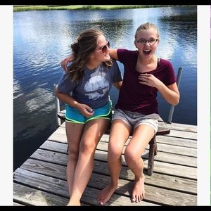 Meet your Posher, Lana