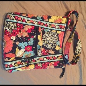 VERA BRADLEY happy snails purse! Great condition!