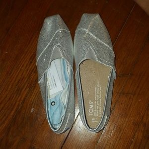 NWOB silver toms
