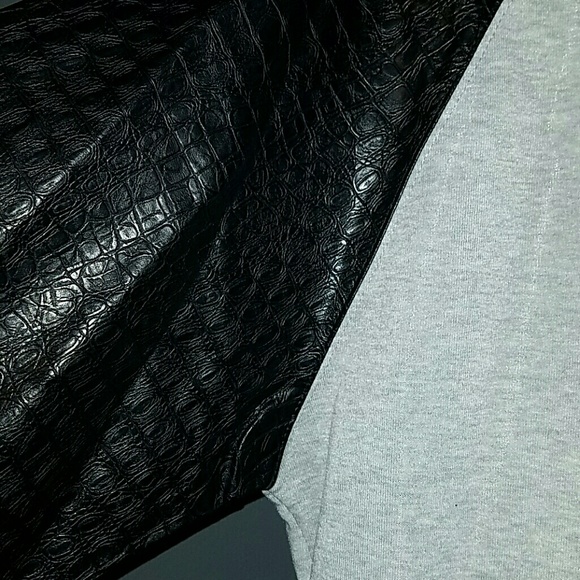 South Pole Mens' Sweatshirt - Picture 2 of 4