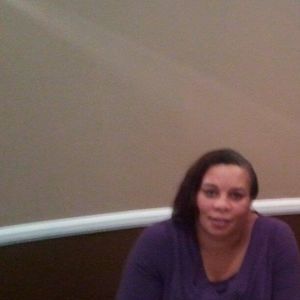 Meet your Posher, Dee