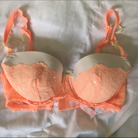 34dd bra - Picture 2 of 3