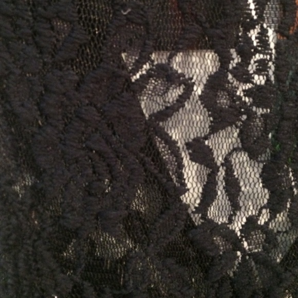Casual Black lace skater dress - Picture 2 of 4