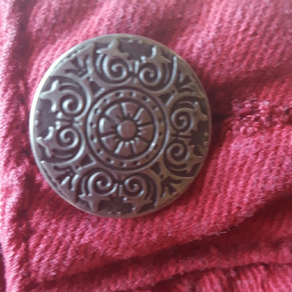 Shorts - Picture 2 of 3