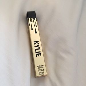 Kylie Birthday Edition Poppin' Gloss