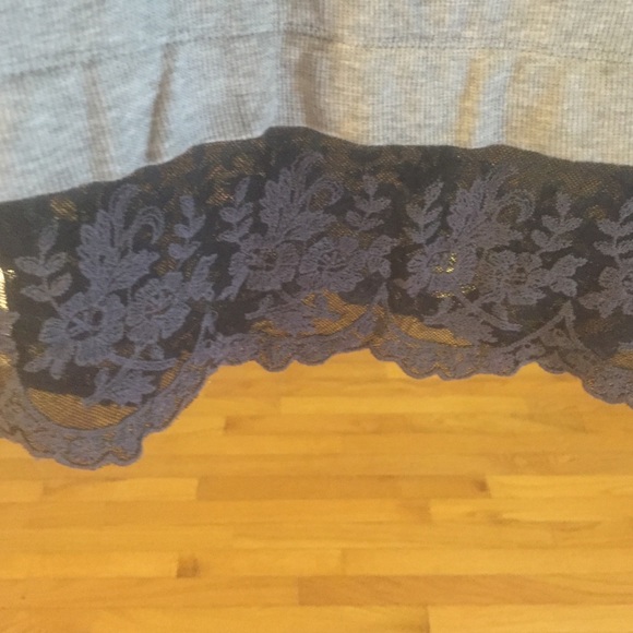 Top - Picture 4 of 4