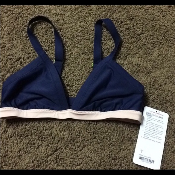 Lululemon surf to sand bikini top