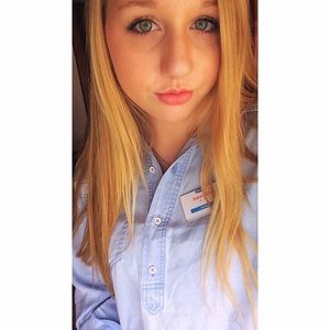 Meet your Posher, Allison