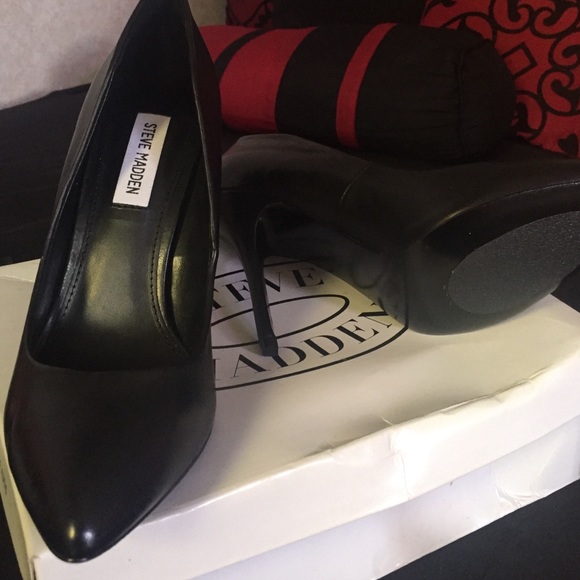 Steve Madden heels