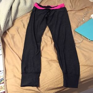 PINK ultimate gym pant