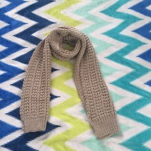 Thick, Knit Scarf
